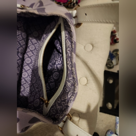 Louis Vuitton Tahitienne Cabas PM Lilac - Picture 12 of 16